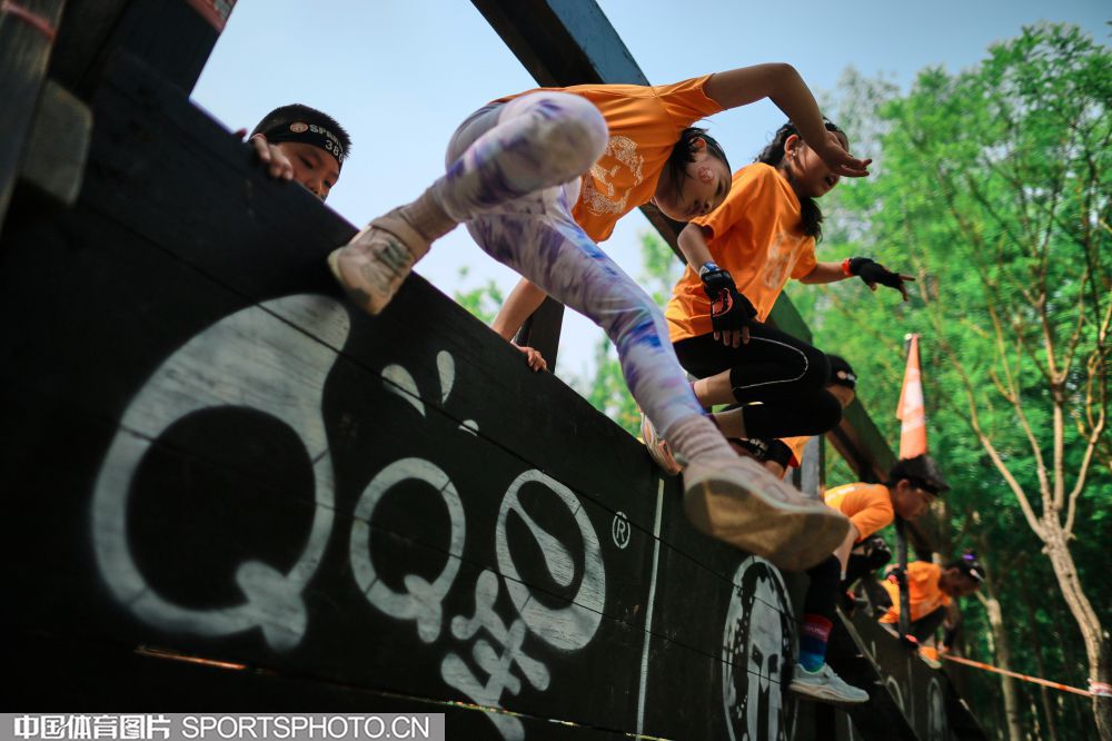 并借助亚冬 并借助亚冬